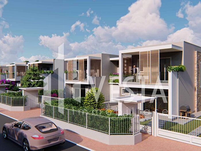 Casa con 5 locali in vendita in Via Don Luigi Sturzo, Canova San Zeno, Olgiate Molgora