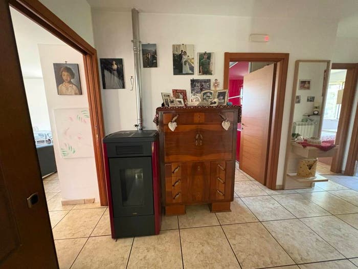 Appartamento quadrilocale in vendita in Via San Leucio, San Leucio Briano, Caserta