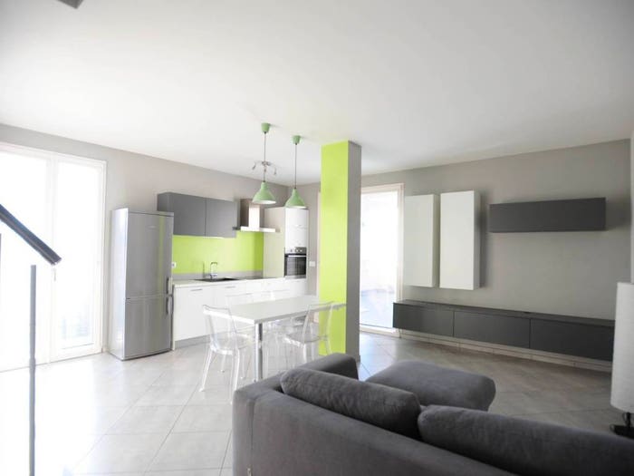 Appartamento trilocale in vendita in Strada Piossasco, Centro, Orbassano