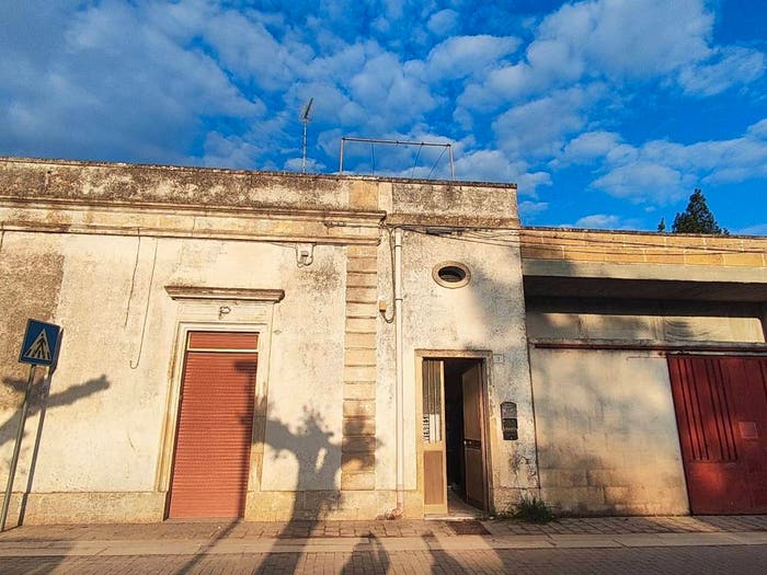 Casa con 6 locali in vendita in Via Mora, Cannole