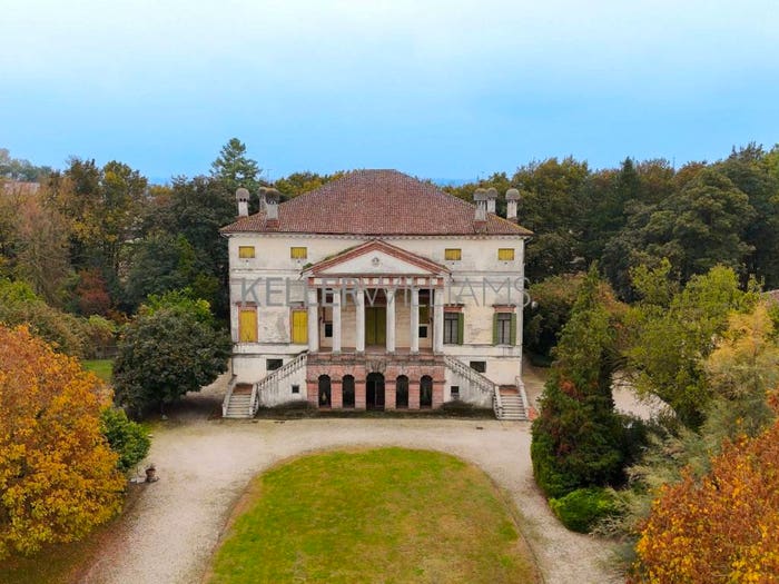 Casa con 6 locali in vendita in Via Zabarella, Centro, Fratta Polesine