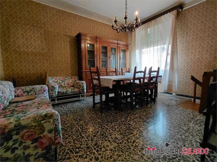 Appartamento con 6 locali in vendita in Colle Alta Borgo Nuovo, Colle di Val d'Elsa