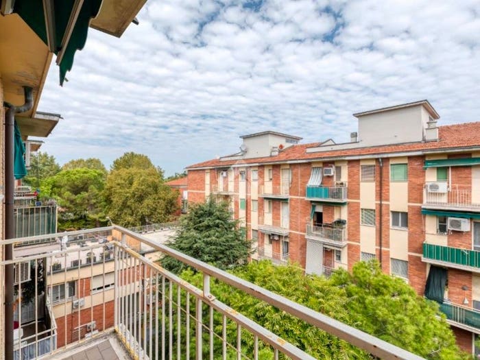 Appartamento trilocale in vendita in Via Alessandro Stoppato, Corticella, Bologna