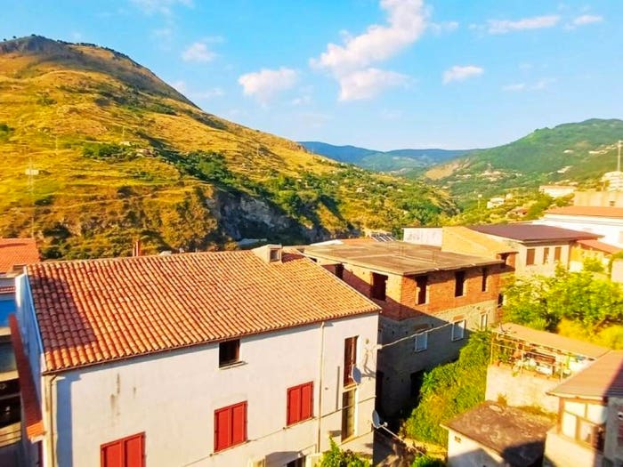Appartamento con 5 locali in vendita in Via Cappuccini, Centro, Cetraro