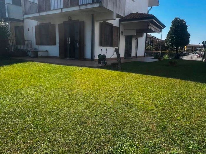 Casa con 5 locali in vendita in Via Pietro Nenni, Riozzo, Cerro al Lambro