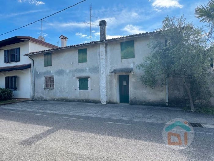 Casa con 5 locali in vendita in Via delle Penne Nere, Corno di Rosazzo