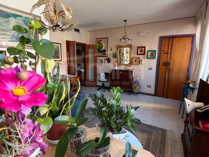 Appartamento quadrilocale in vendita in Via Salvo D'acquisto, Piazza Italia, Cagliari