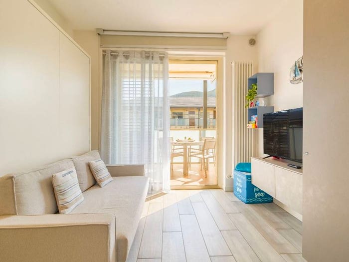 Appartamento bilocale in vendita in Via Madonna degli Angeli, Borghetto Santo Spirito