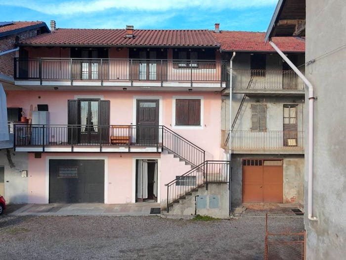 Casa trilocale in vendita in Via Piano Rosa, Cascine Enea, Cureggio