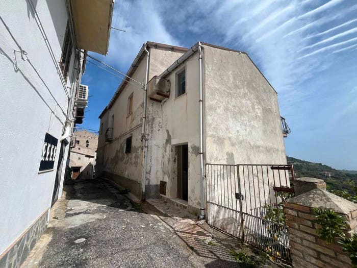 Appartamento in vendita in Via Sambuco, Careri