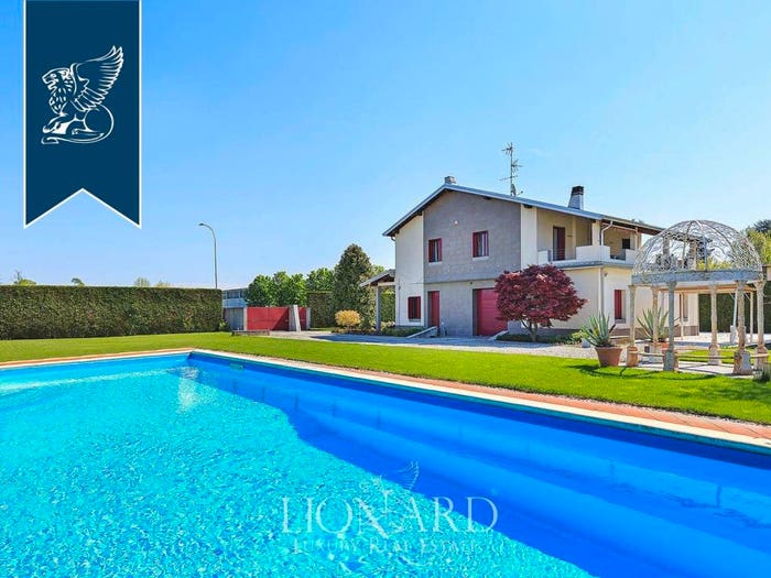 Casa con 5 locali in vendita in Abbiategrasso