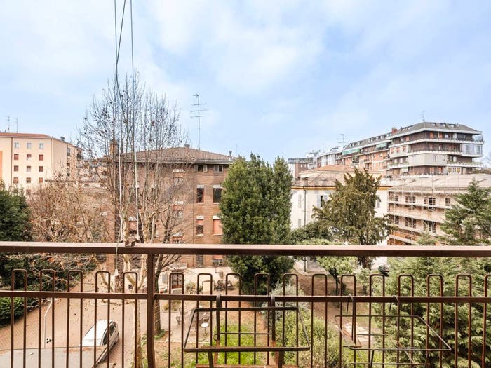 Appartamento con 5 locali in vendita in Via Gerolamo Tiraboschi, Sant'Agnese Università, Modena