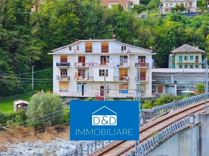 Appartamento quadrilocale in vendita in Via Sabbione, Centro, Mezzenile