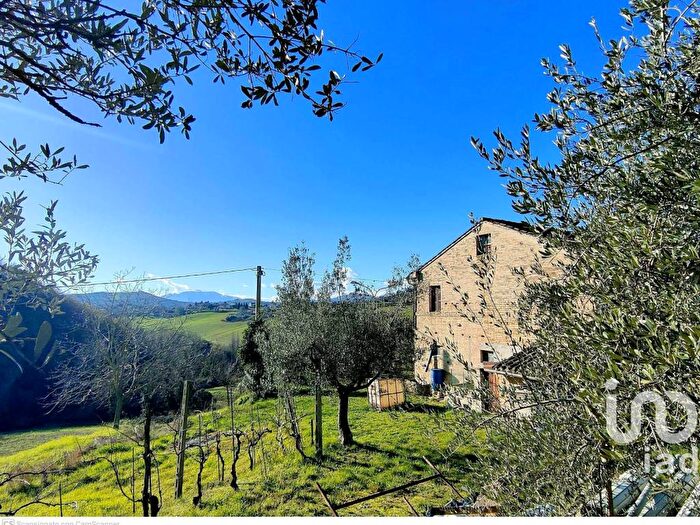 Casa con 6 locali in vendita in Via san savino, Petritoli