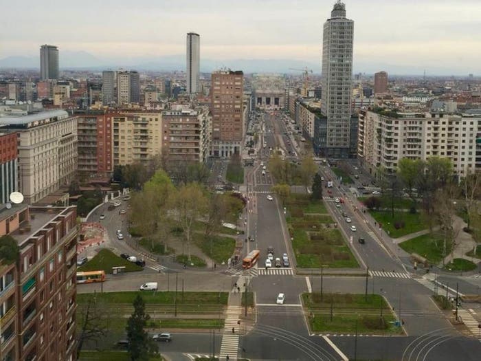 Appartamento bilocale in vendita in Via Vittor Pisani, Centrale, Milano