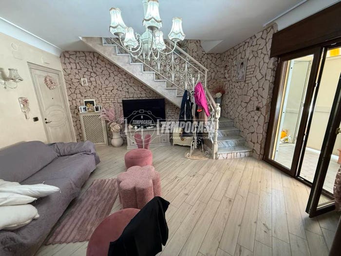 Appartamento trilocale in vendita in Via Antica Giardini, Giardini Oasi Sacro Cuore, Giugliano in Campania