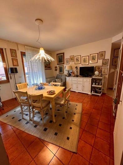 Appartamento quadrilocale in vendita in Via Trento Trieste, Villa Severi Cappuccini, Arezzo