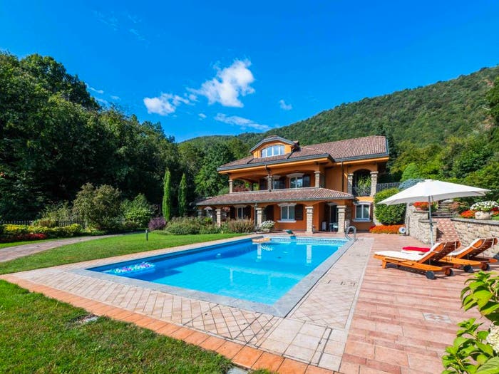 Casa con 6 locali in vendita in Piazza Giacomo Matteotti, Centro, Bergamo