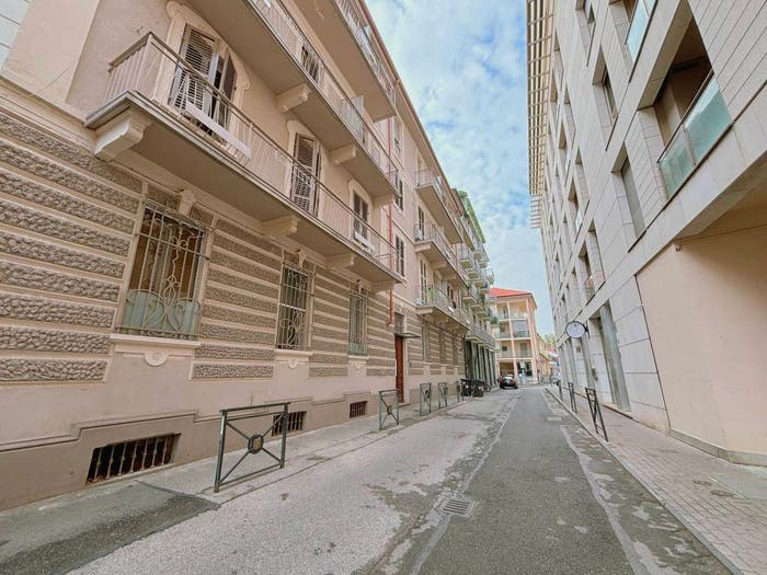 Appartamento quadrilocale in vendita in Via Secondo Arò, Corso Dante, Asti