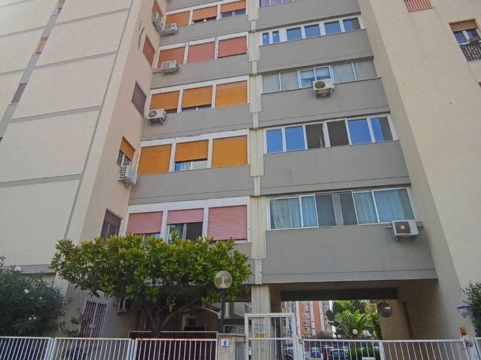 Appartamento con 5 locali in vendita in Via Monte Bonifato, Strasburgo Belgio, Palermo