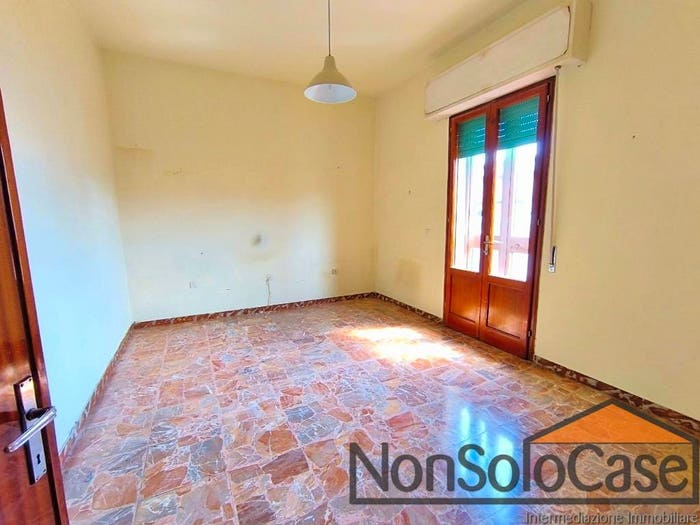 Casa con 6 locali in vendita in Via Varano, Montemurlo