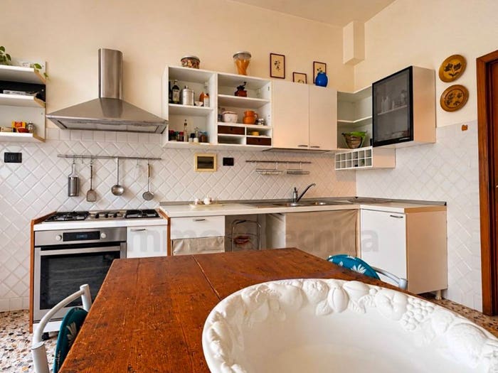 Appartamento con 5 locali in vendita in Via Bologna, Via Marco Perennio, Arezzo