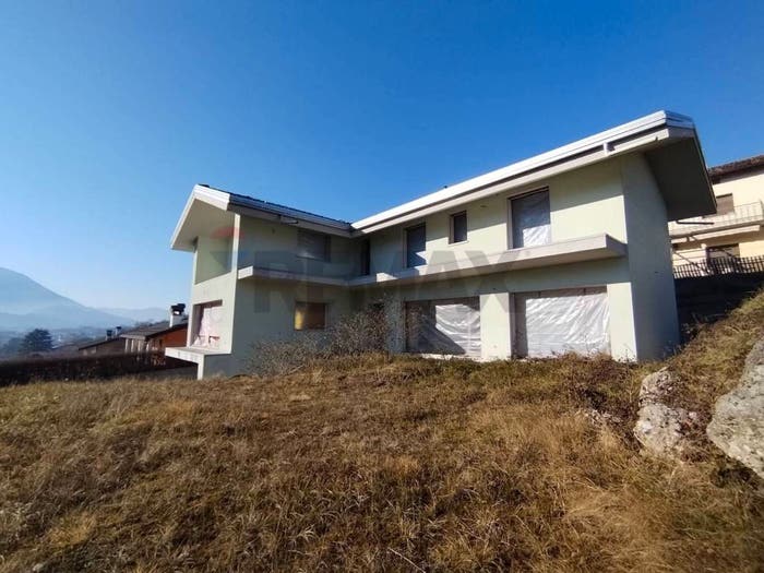 Casa con 6 locali in vendita in Riva De San Gabriele, Busche, Cesiomaggiore