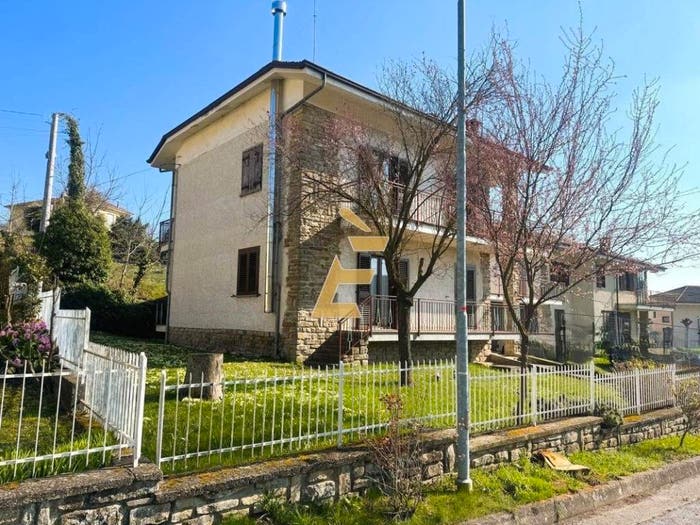 Appartamento trilocale in vendita in Strada Provinciale, San Benedetto Belbo