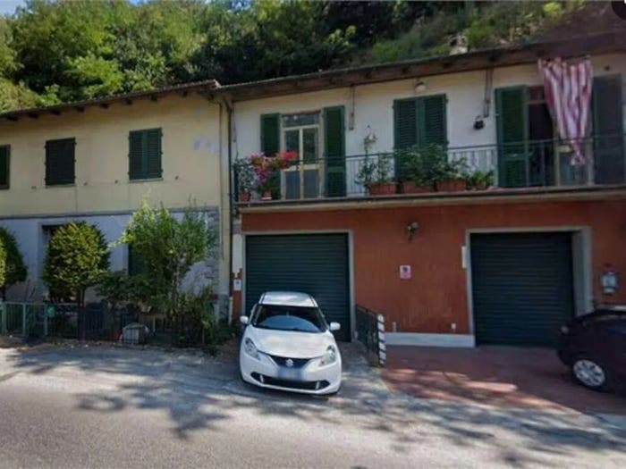 Appartamento quadrilocale in vendita in Via Faentina No Number, Fiesole