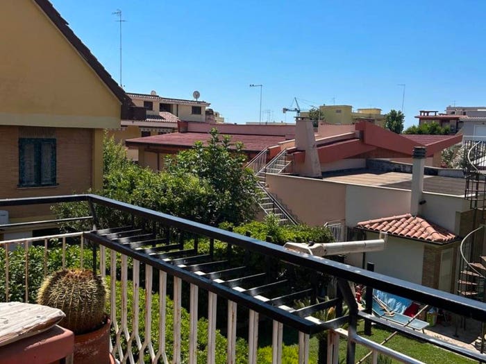 Appartamento trilocale in vendita in Via del Porto, Zona Domitilla, Ladispoli