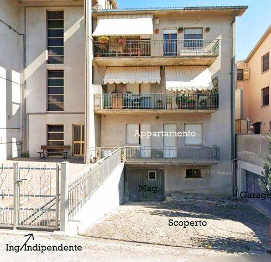 Appartamento con 5 locali in vendita in Via Candigliano, Centro, Acqualagna