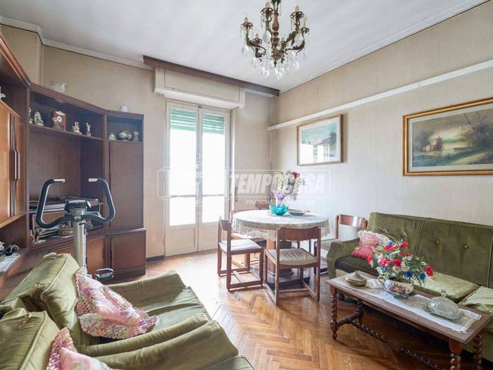 Appartamento trilocale in vendita in Via del Giordano, Porta Mosa, Cremona