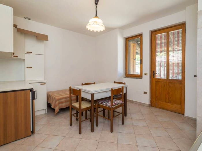 Casa bilocale in vendita in Vicolo Norea Festiona SNC, Centro, Demonte