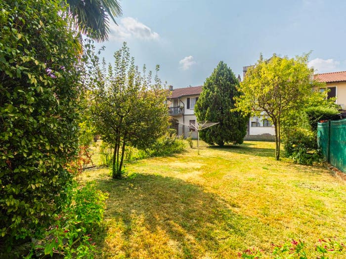 Appartamento trilocale in vendita in Via Ugo Bassi, San Fruttuoso, Monza