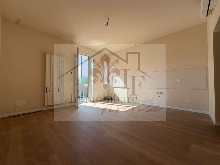Appartamento quadrilocale in vendita in Via Mario Calderara, Novoli, Firenze