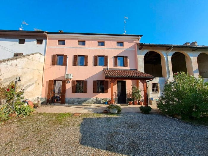 Casa con 5 locali in vendita in Via Guglielmo Marconi, Asigliano Vercellese