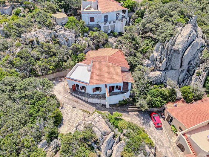 Casa con 5 locali in vendita in Località Terravecchia, Terravecchia Portoquadro, Santa Teresa Gallura