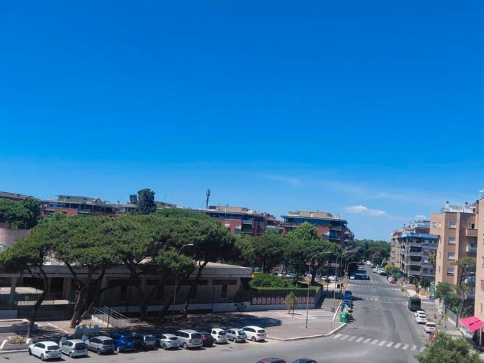 Appartamento con 5 locali in vendita in Via delle Gondole, Ostia Ponente, Roma