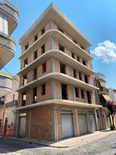 Casa quadrilocale in vendita in Via Abbondanza, Cerignola