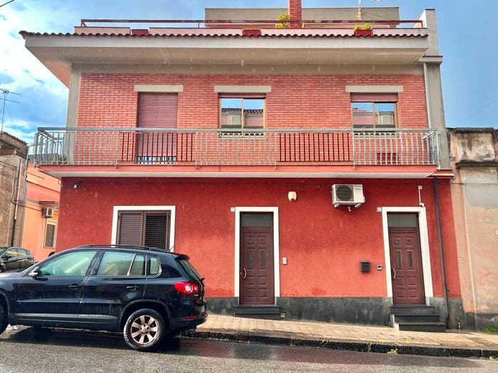 Appartamento con 5 locali in vendita in Via Carlino, Centro, Mascali