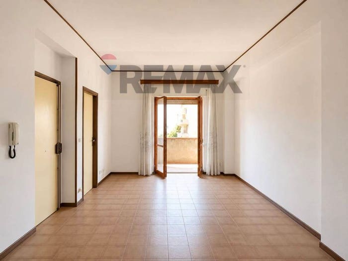 Appartamento trilocale in vendita in Contrada Marinella, Cartolano, Falerna