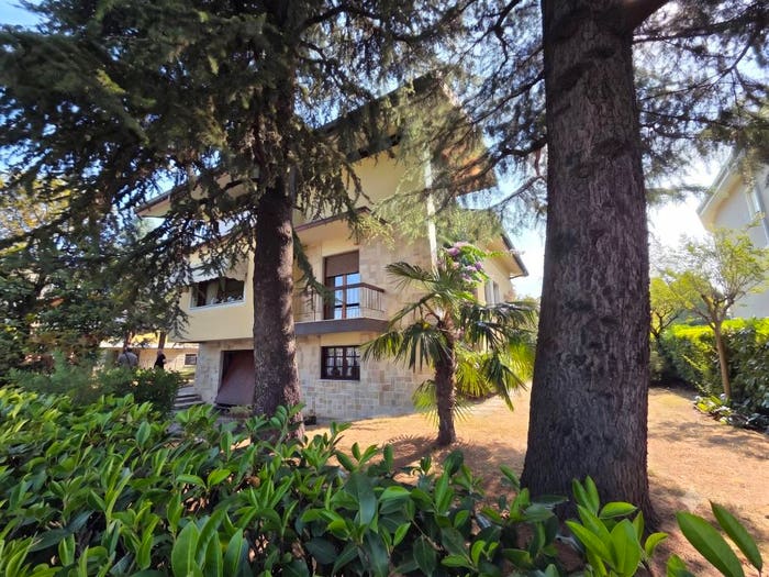 Casa con 6 locali in vendita in Via Triumplina, Villaggio Prealpino, Brescia