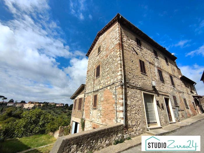 Appartamento quadrilocale in vendita in rimembranze, Centro, Amelia