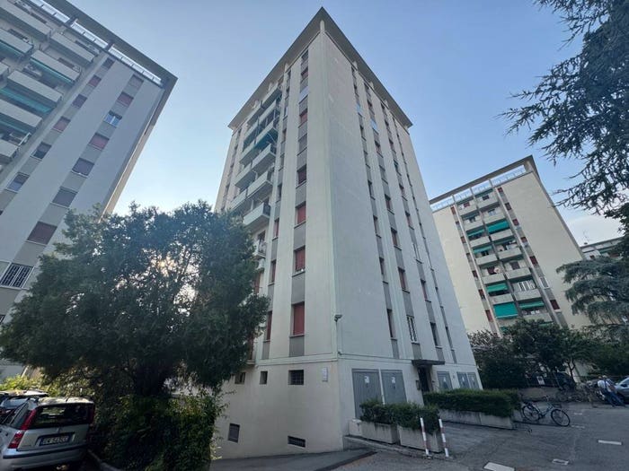 Appartamento quadrilocale in vendita in Via De Pisis, Barca, Bologna