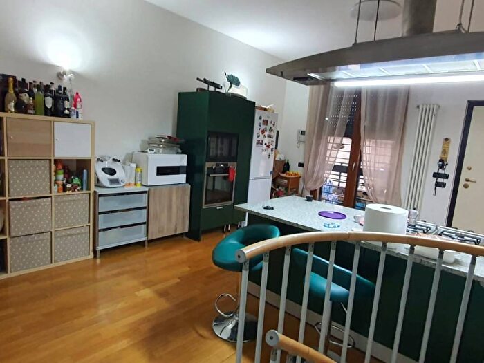 Appartamento trilocale in vendita in Via Cesare Pascal, San Leucio Briano, Caserta