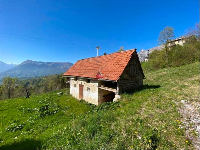 Casa trilocale in vendita in via pianon, Tambre