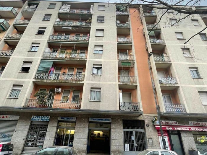 Appartamento trilocale in vendita in Via Alfonso Capecelatro, San Siro, Milano
