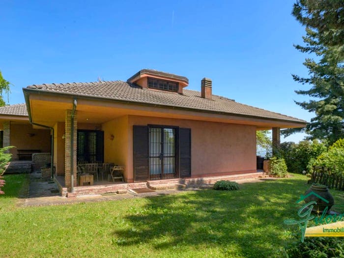 Casa con 6 locali in vendita in Via Barbara Allason, Pecetto Torinese