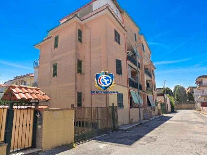 Appartamento trilocale in vendita in Via Pietro Micca, Giardini Oasi Sacro Cuore, Giugliano in Campania