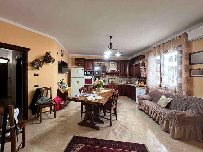 Casa con 6 locali in vendita in Mazara Del Vallo